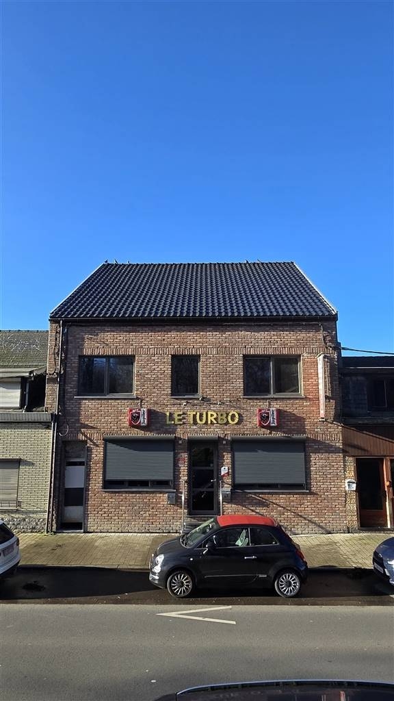 Maison à vendre à Flénu 7012 245000.00€ 5 chambres 406.00m² - annonce 527057