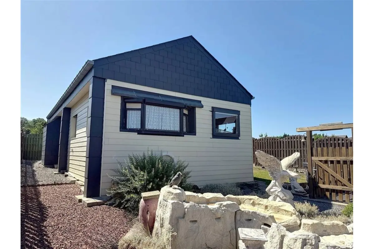 Bungalow à vendre à Froidchapelle 6440 99000.00€ 2 chambres 59.00m² - annonce 526144