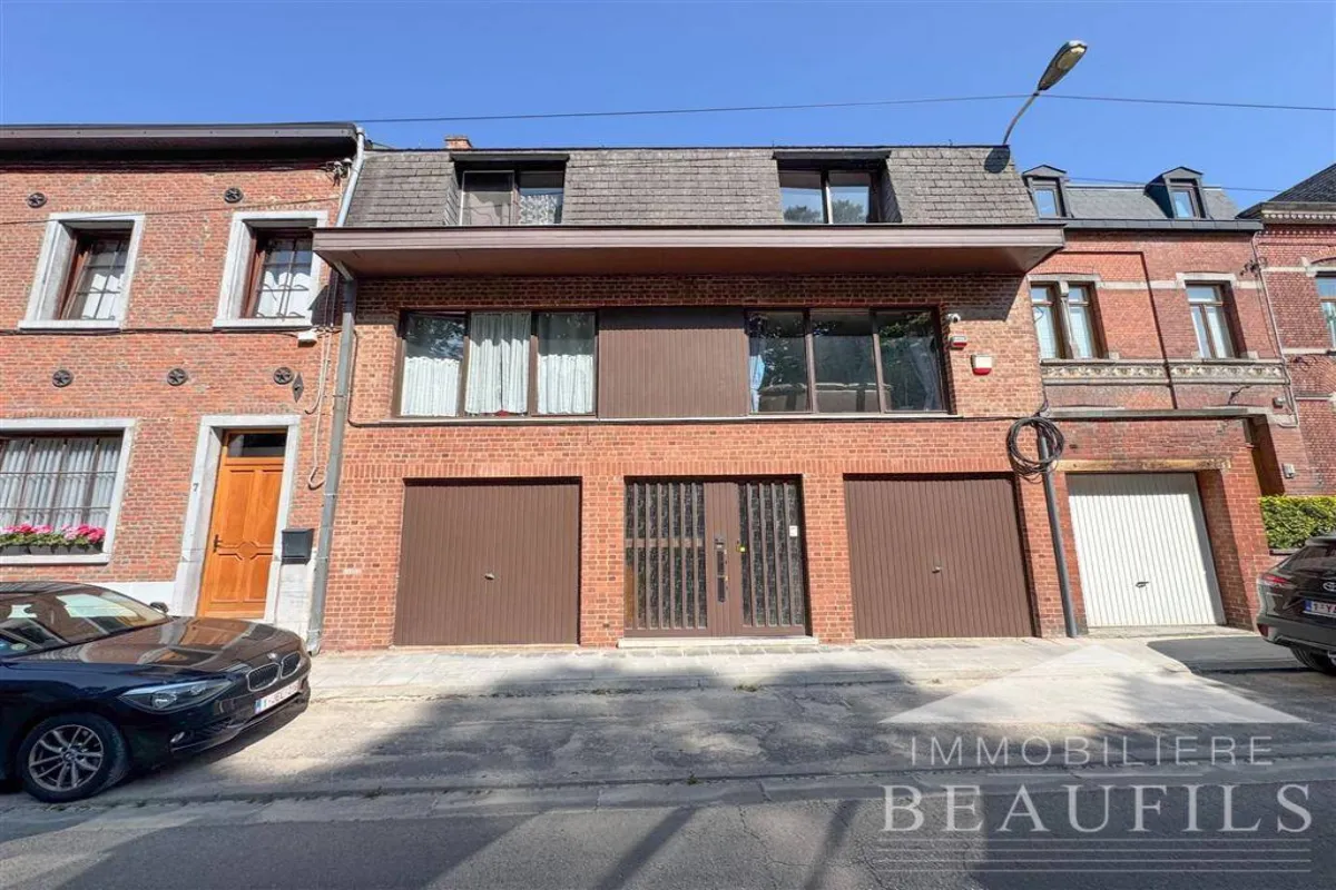 Appartement à louer à La Hestre 7170 750.00€ 2 chambres 82.00m² - annonce 527610