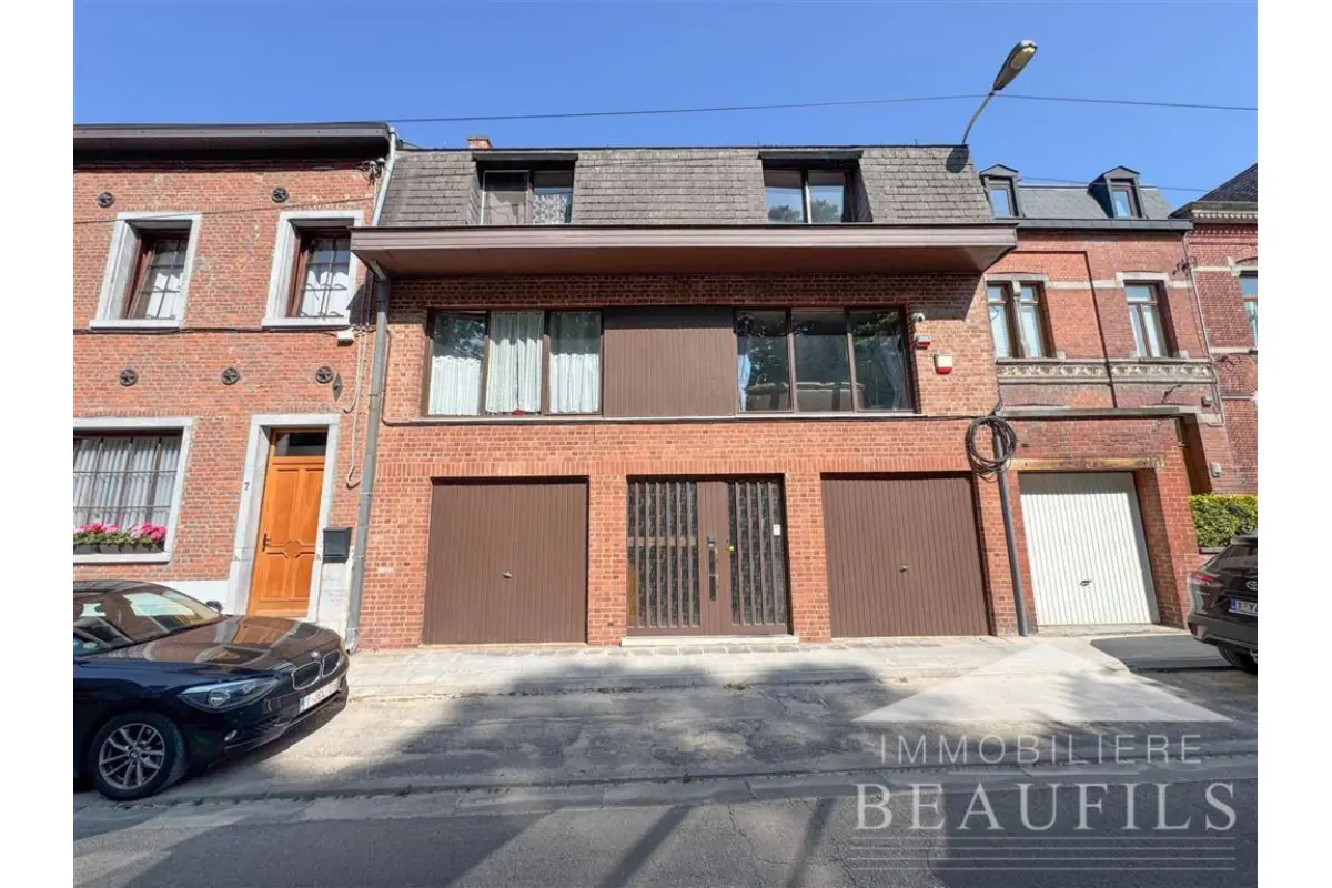 Appartement à louer à La Hestre 7170 750.00€ 2 chambres 82.00m² - annonce 527610