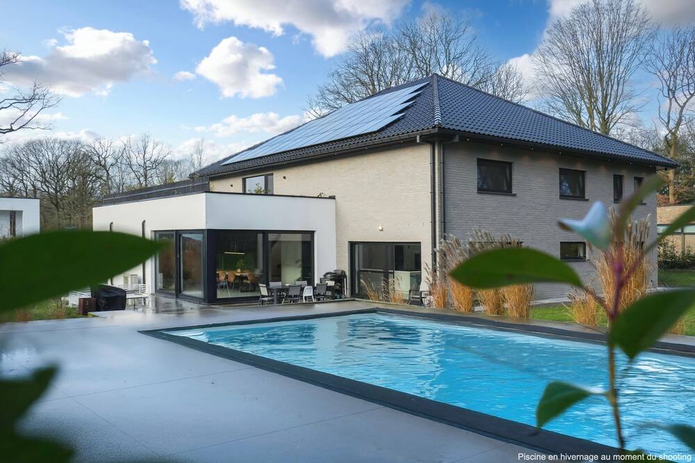 Villa à vendre à Ville-Pommeroeul 7322 0.00€ 6 chambres 480.00m² - annonce 525826