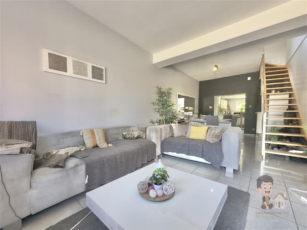 Maison à  à Châtelineau 6200 175000.00€ 2 chambres 138.00m² - annonce 527202