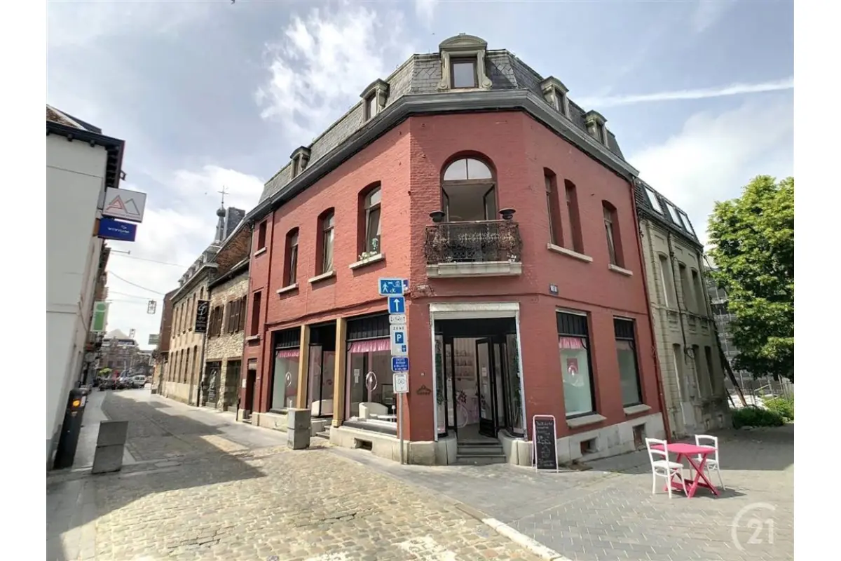 Maison à vendre à Chimay 6460 300000.00€ 2 chambres 185.00m² - annonce 526123