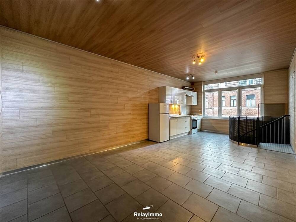 Appartement à à Tournai 7500 550.00€ 1 chambres 55.00m² - annonce 529223
