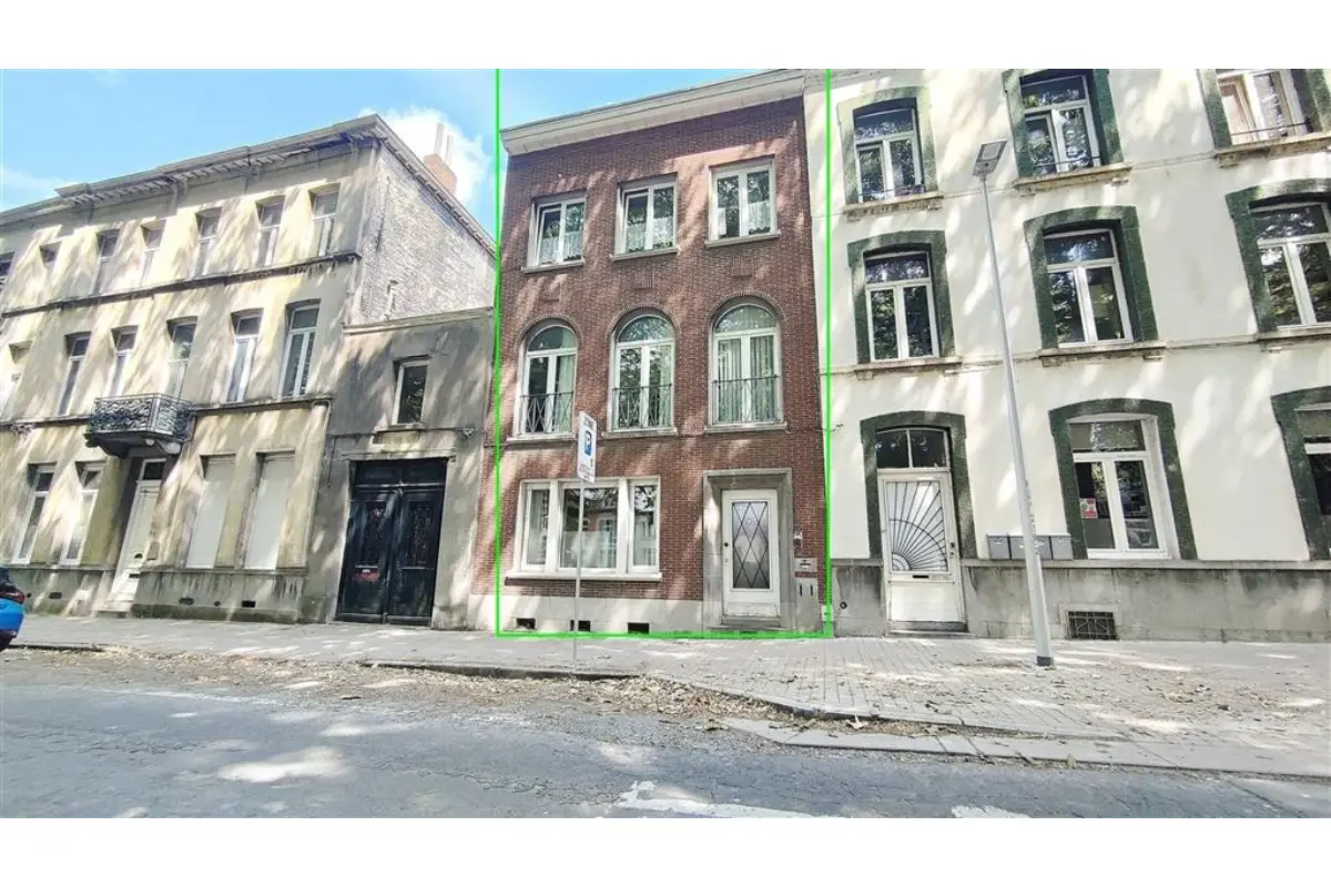 Immeuble de rapport - Immeuble à appartement à vendre à Tournai 7500 350000.00€ 4 chambres m² - annonce 529182