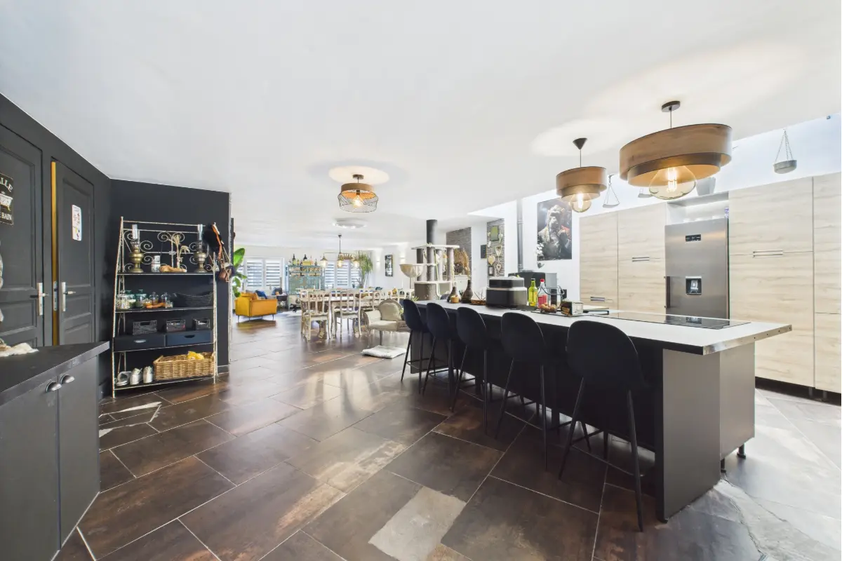 Rez-de-chaussée à vendre à Mouscron 7700 269000.00€ 2 chambres 155.00m² - annonce 528684