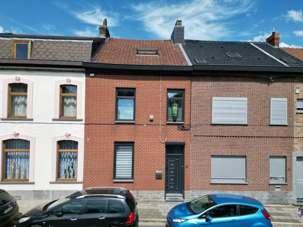Maison à vendre à Châtelet 6200 189000.00€ 3 chambres 150.00m² - annonce 528680