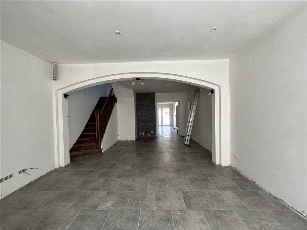 Maison à vendre à Péruwelz 7600 170000.00€ 4 chambres 234.00m² - annonce 529603