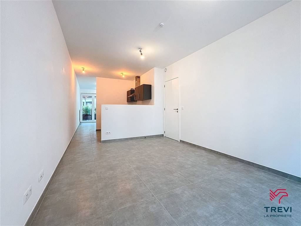 Appartement à louer à Charleroi 6000 830.00€ 1 chambres 68.00m² - annonce 530082