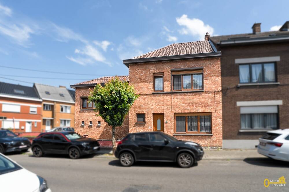 Maison à vendre à La Louvière 7100 285000.00€ 5 chambres 169.00m² - annonce 531194