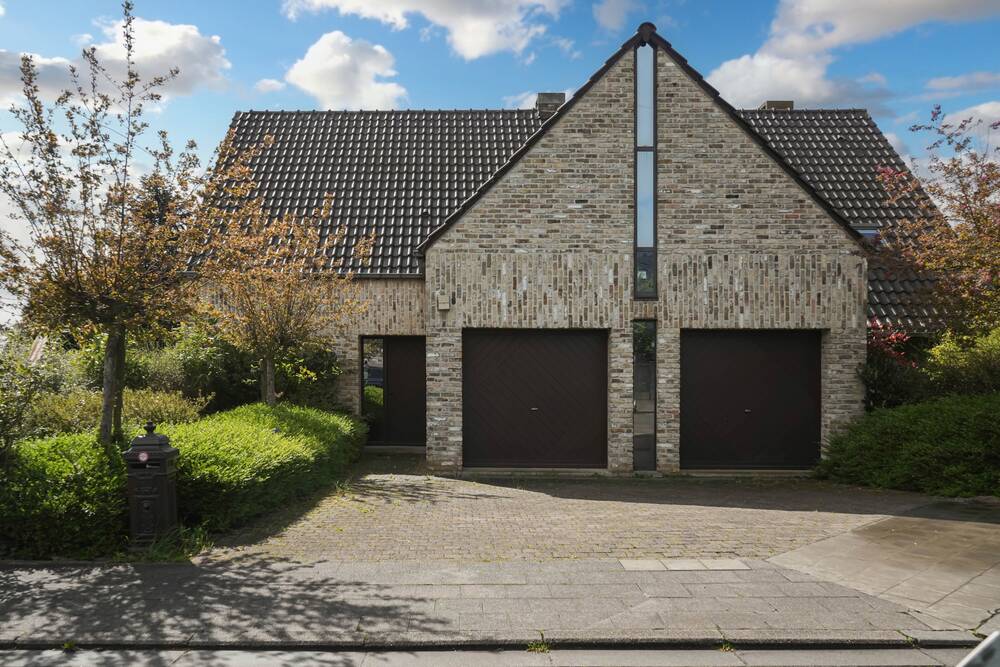 Maison à vendre à Mouscron 7700 700000.00€ 4 chambres 339.00m² - annonce 532003