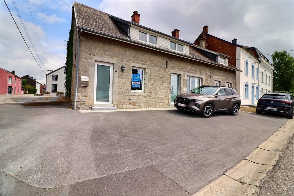 Maison à louer à Chimay 6460 850.00€ 3 chambres m² - annonce 531614