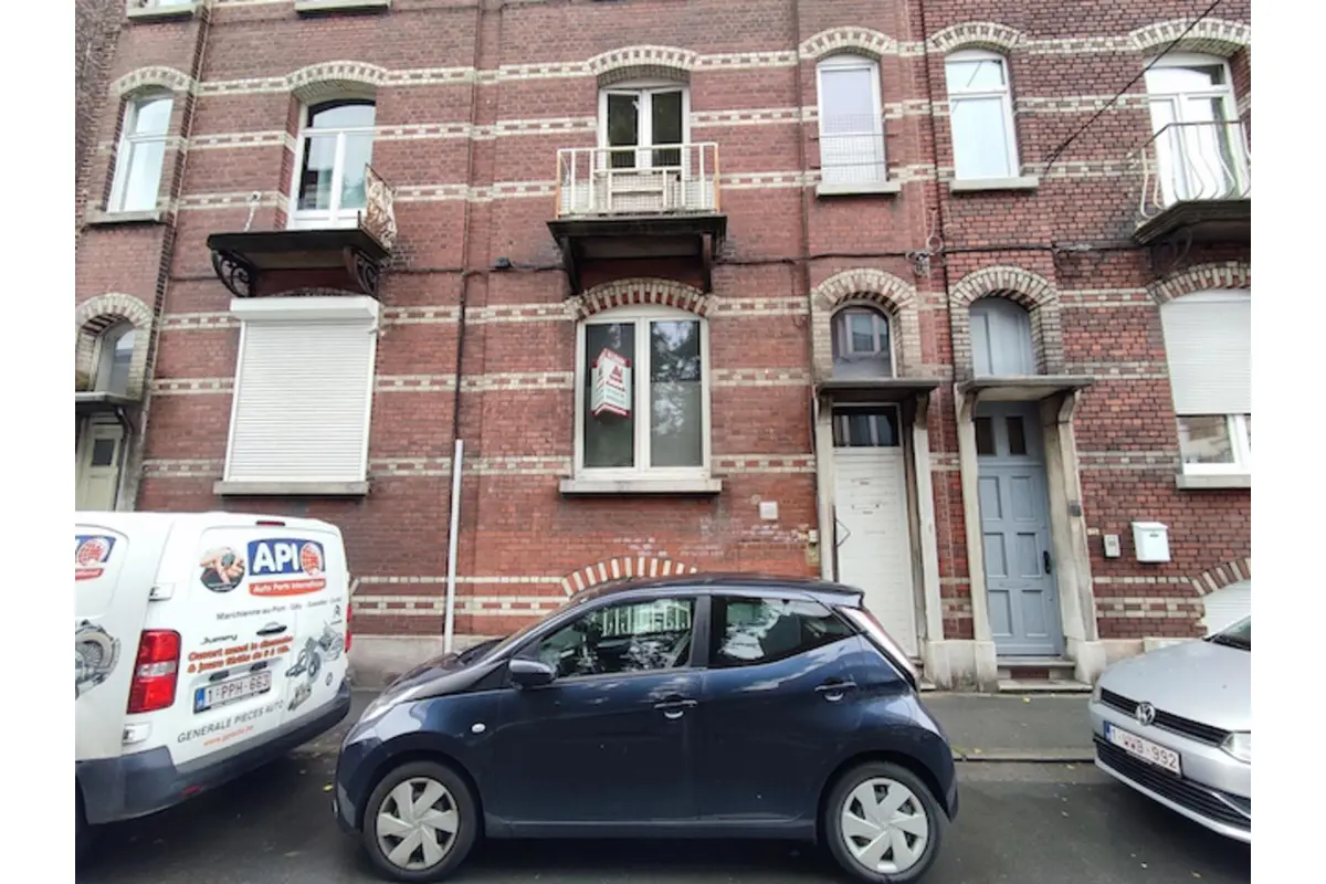 Immeuble mixte à vendre à Charleroi 6000 265000.00€ 3 chambres 36.00m² - annonce 531900
