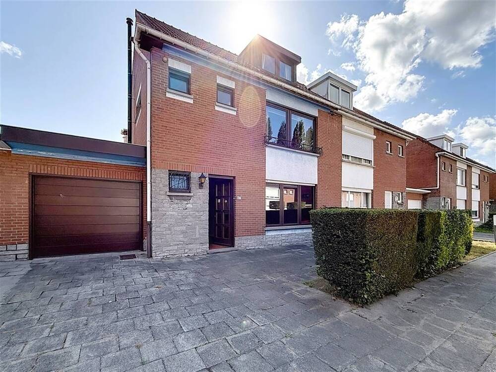 Maison à vendre à Mouscron 7700 199000.00€ 4 chambres 158.00m² - annonce 532905