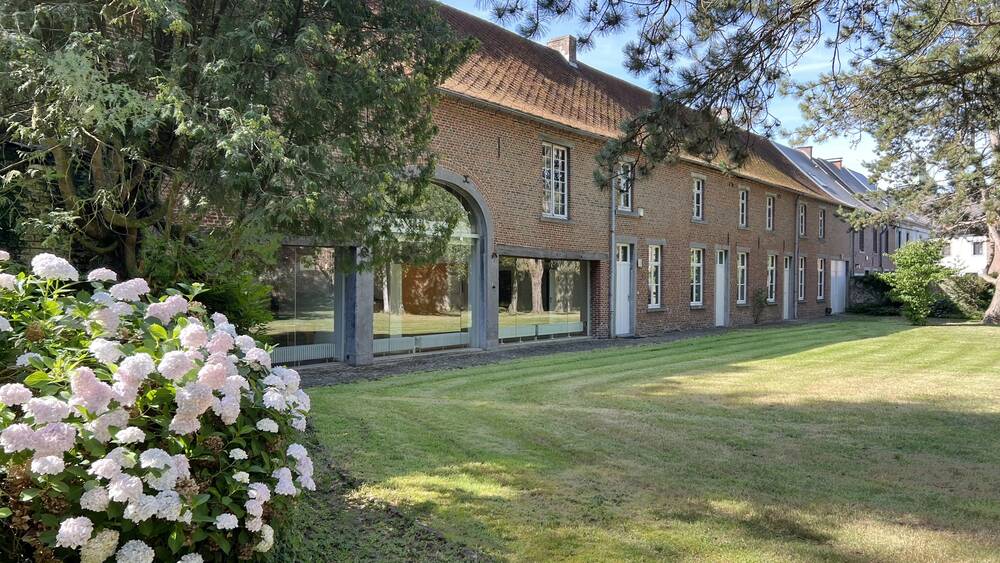 Maison à vendre à Les Bons Villers 6210 995000.00€ 5 chambres 423.00m² - annonce 533647
