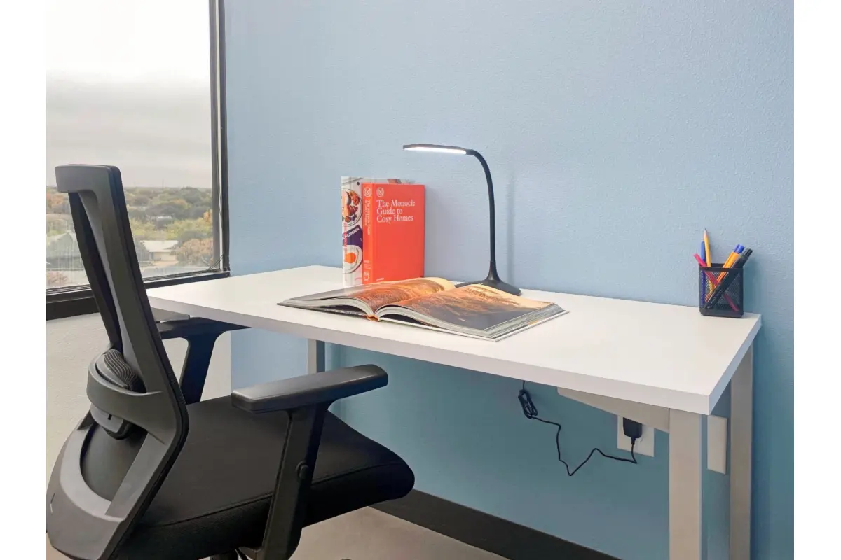 Commerce à louer à Jumet 6040 1439.00€ 0 chambres m² - annonce 532733