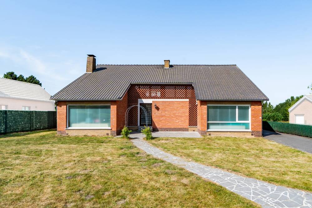 Villa à vendre à Blicquy 7903 345000.00€ 6 chambres 274.00m² - annonce 535472