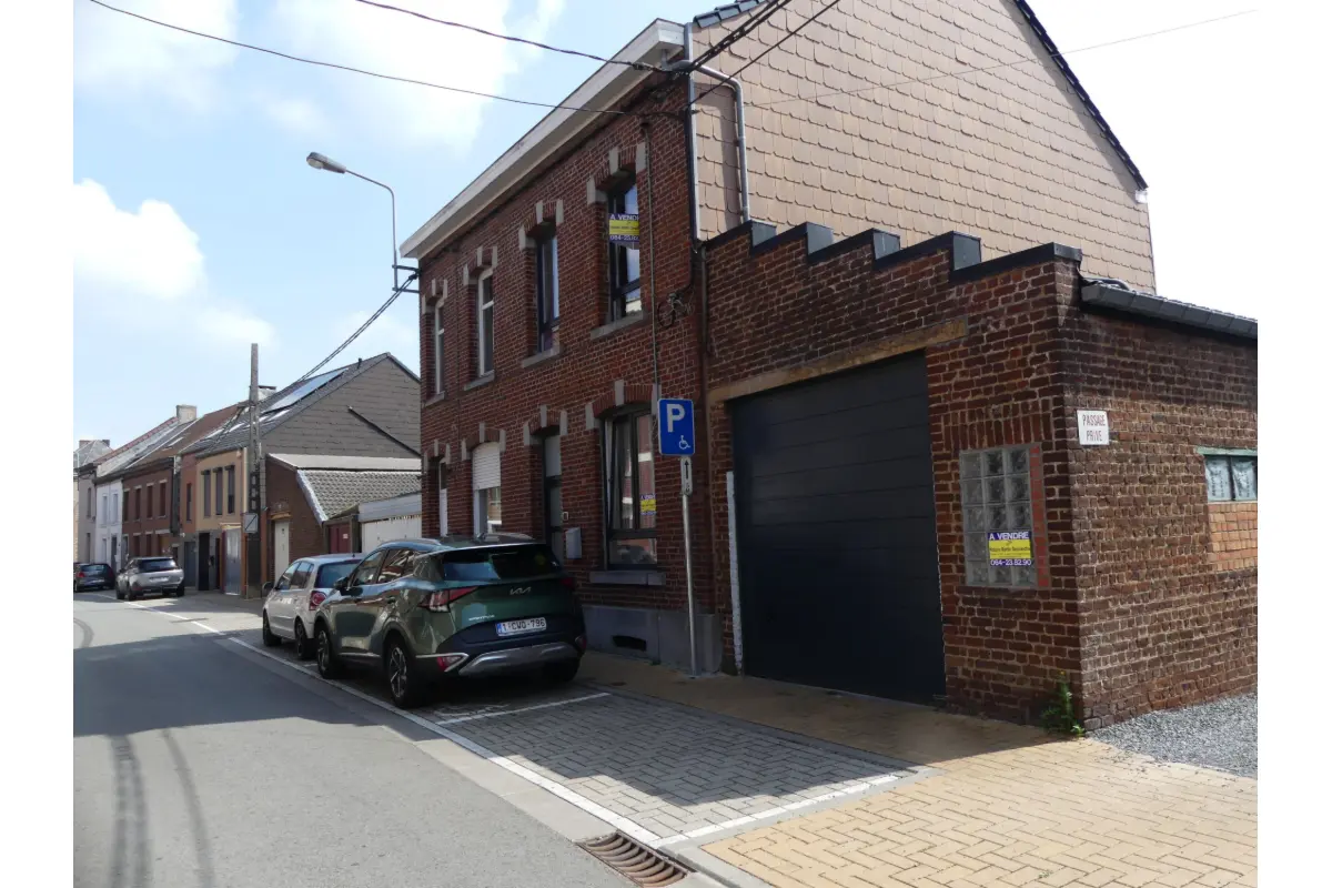 Maison à vendre à Houdeng-Goegnies 7110 185000.00€ 2 chambres 110.00m² - annonce 536327