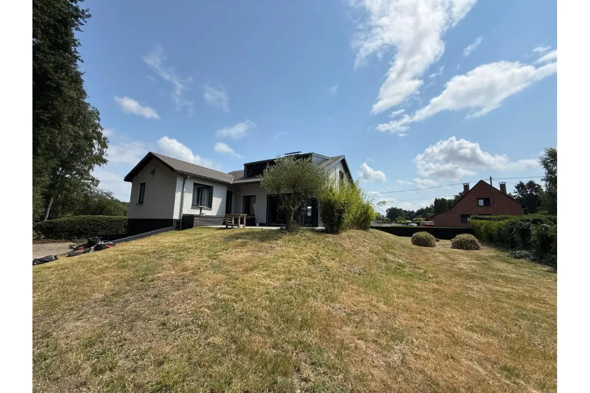 Maison à vendre à Erbisoeul 7050 550000.00€ 5 chambres 261.00m² - annonce 598317