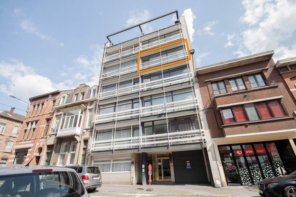 Appartement à vendre à Charleroi 6000 118000.00€ 2 chambres 87.00m² - annonce 536785