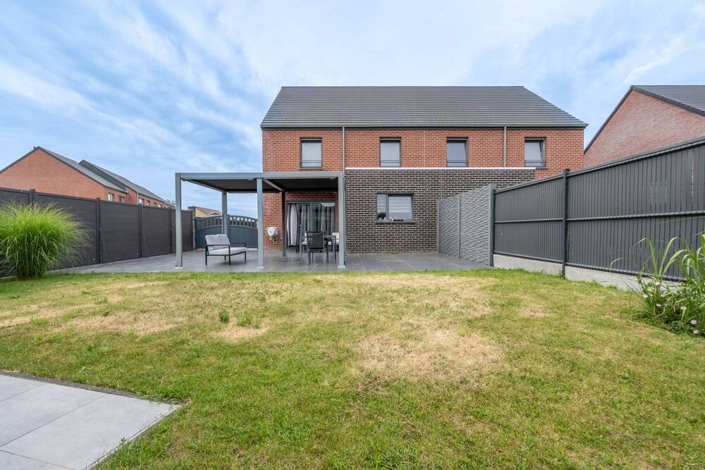 Maison à vendre à Anderlues 6150 320000.00€ 4 chambres 157.00m² - annonce 537428