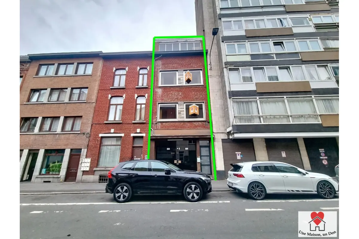 Immeuble mixte à vendre à Charleroi 6000 250000.00€ 3 chambres 163.00m² - annonce 537354