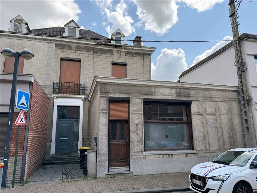 Maison à vendre à Elouges 7370 200000.00€ 3 chambres 234.00m² - annonce 538017