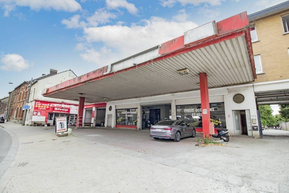 Commerce à  à Jumet 6040 399000.00€  chambres 200.00m² - annonce 538110