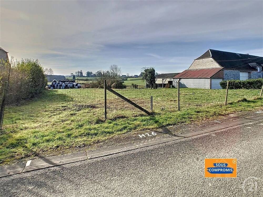 Terrain à vendre à Macon 6591 30000.00€  chambres m² - annonce 537883