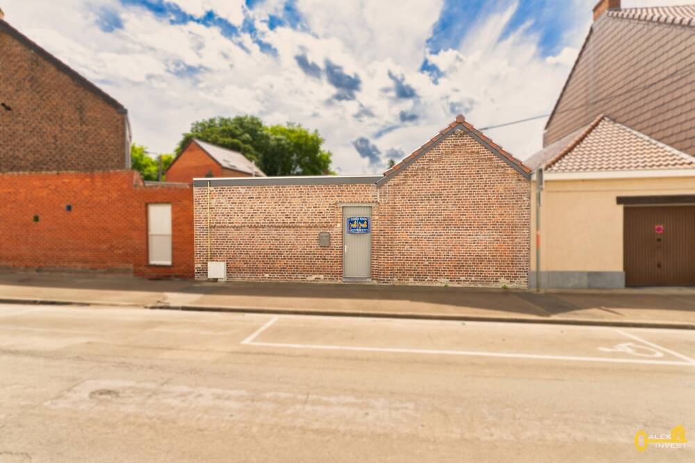 Maison à vendre à La Louvière 7100 95000.00€ 2 chambres 108.00m² - annonce 538539
