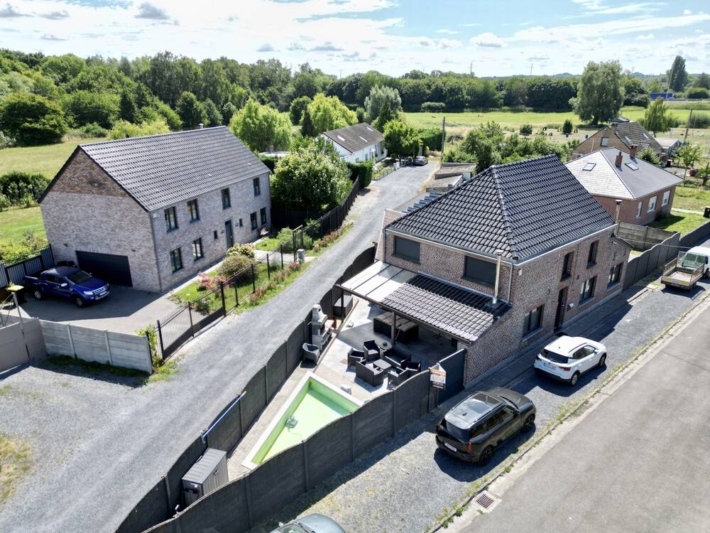 Villa à vendre à Tertre 7333 300000.00€ 3 chambres 246.00m² - annonce 539348