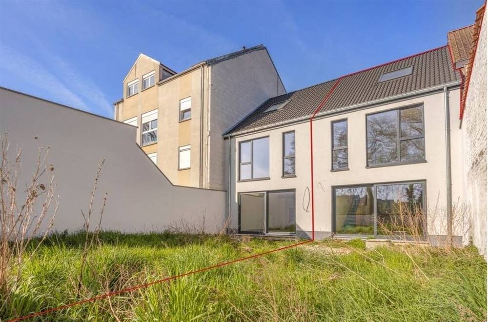 Maison à vendre à Leuze-en-Hainaut 7900 246850.00€ 3 chambres 106.00m² - annonce 538895