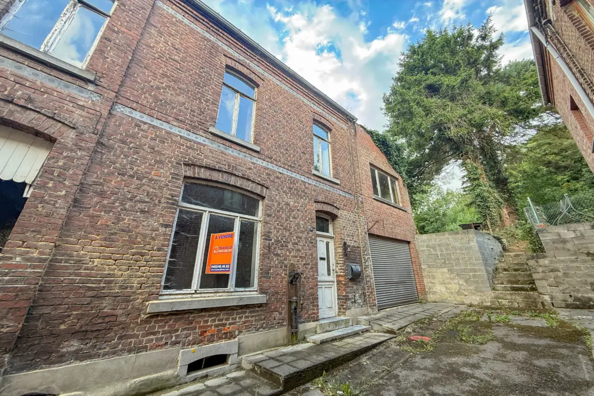 Maison à vendre à Erquelinnes 6560 89000.00€ 5 chambres 117.00m² - annonce 539045