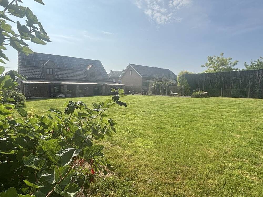 Maison à louer à Buzet 6230 1600.00€ 4 chambres 210.00m² - annonce 539811