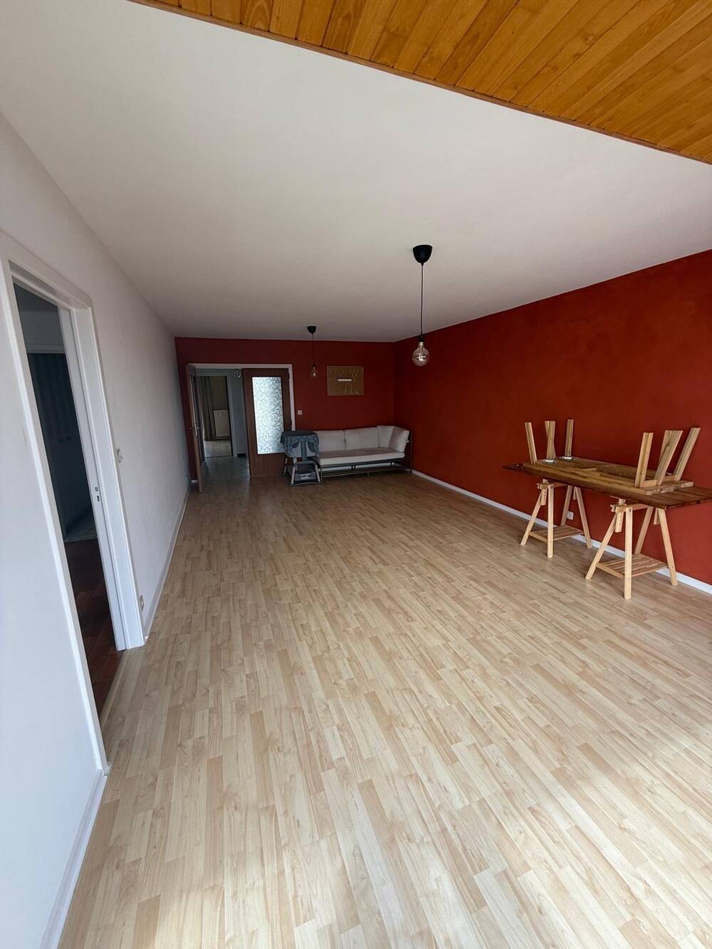 Appartement à vendre à La Louvière 7100 135000.00€ 2 chambres m² - annonce 539760