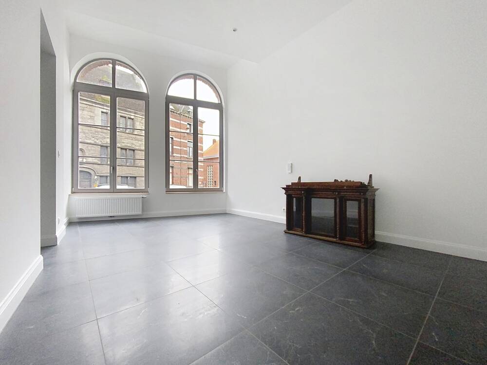 Maison de maître à louer à Tournai 7500 1750.00€ 4 chambres 307.00m² - annonce 540406