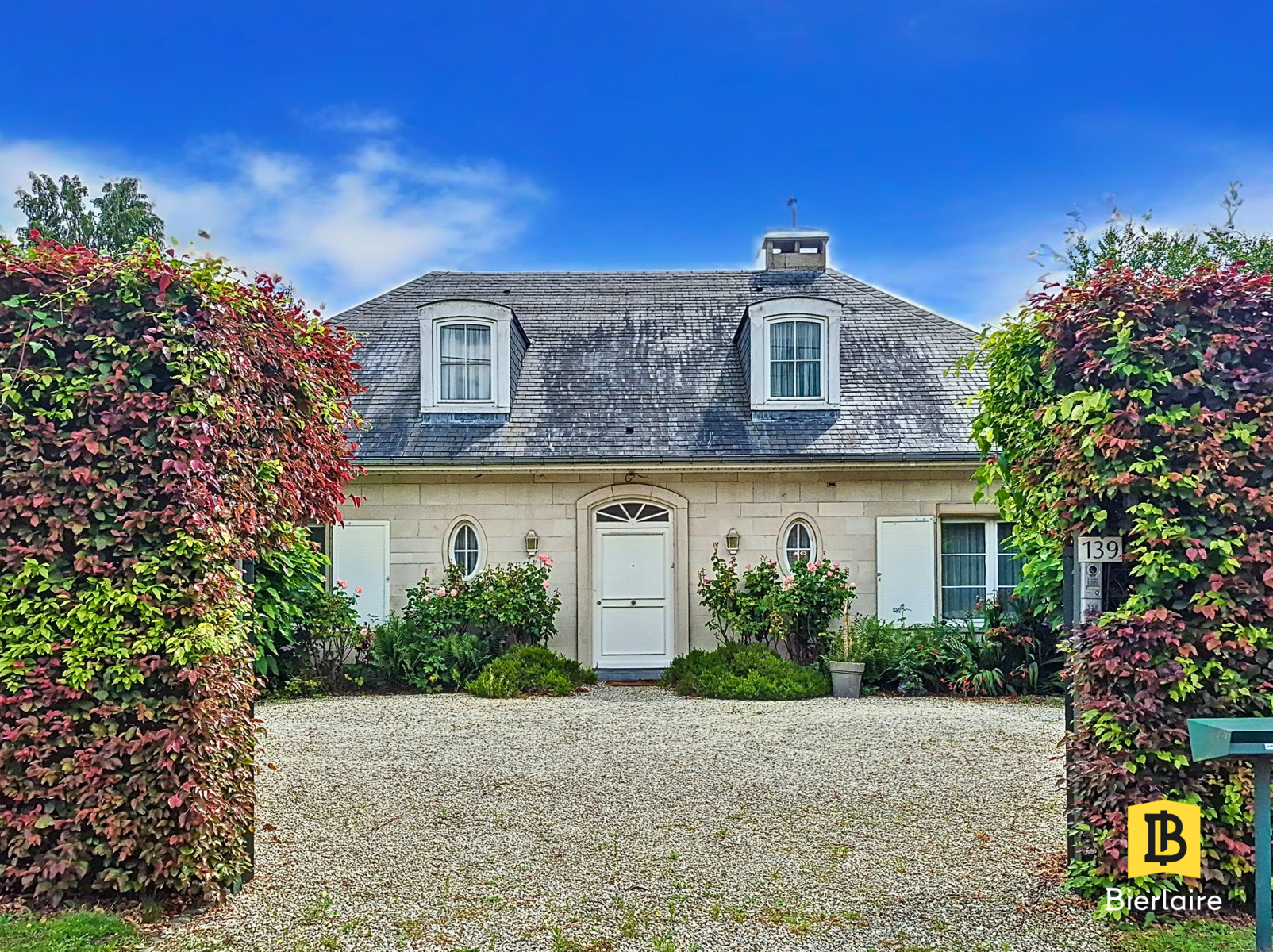 Villa à vendre à Casteau 7061 580000.00€ 7 chambres 304.00m² - annonce 540334