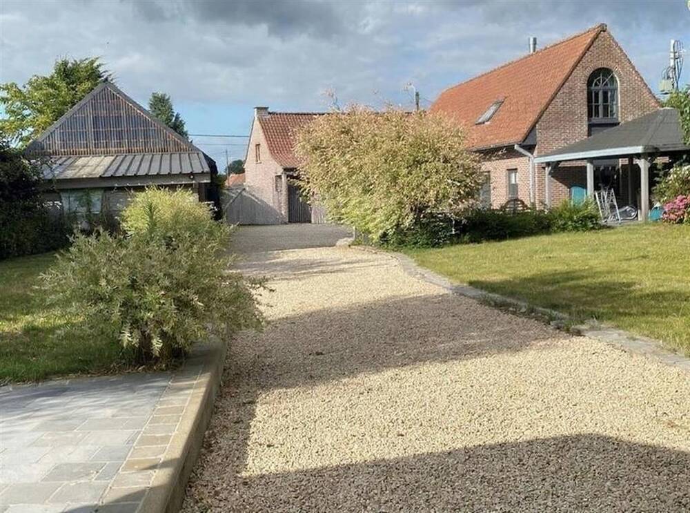 Maison à vendre à Evregnies 7730 485000.00€ 4 chambres 229.00m² - annonce 541768