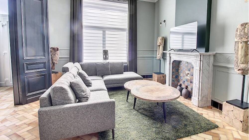 Maison à  à Gosselies 6041 495.00€ 6 chambres 300.00m² - annonce 541663