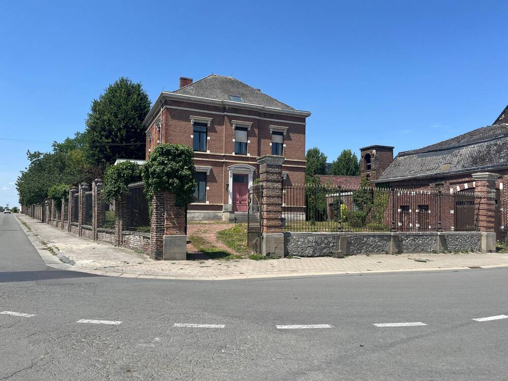 Maison à vendre à Celles 7760 330000.00€ 5 chambres m² - annonce 541512