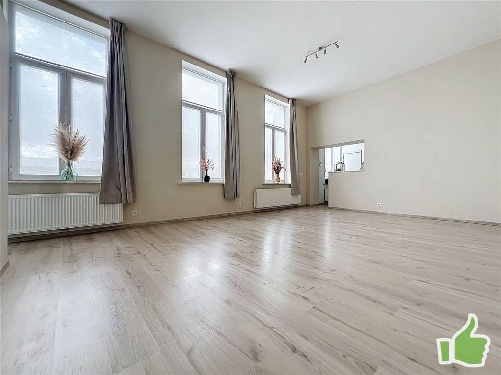Appartement à louer à Mouscron 7700 650.00€ 1 chambres 82.00m² - annonce 541234