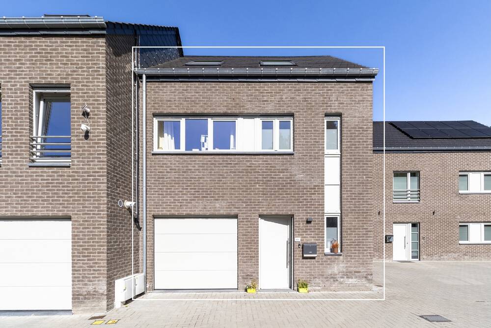 Maison à louer à Thuin 6530 1100.00€ 2 chambres 171.00m² - annonce 542765
