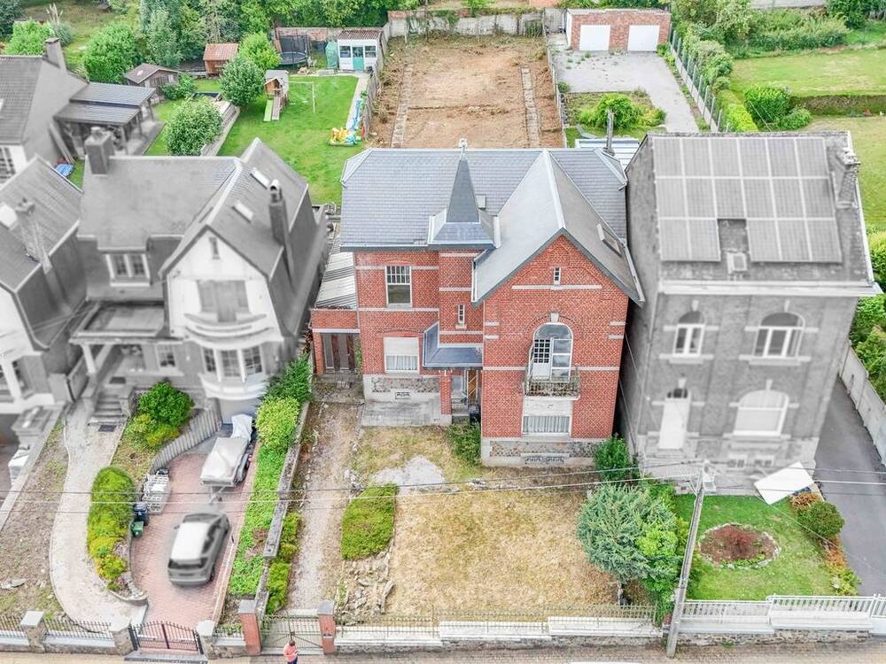 Maison à vendre à Montigny-le-Tilleul 6110 249000.00€ 4 chambres 200.00m² - annonce 543632