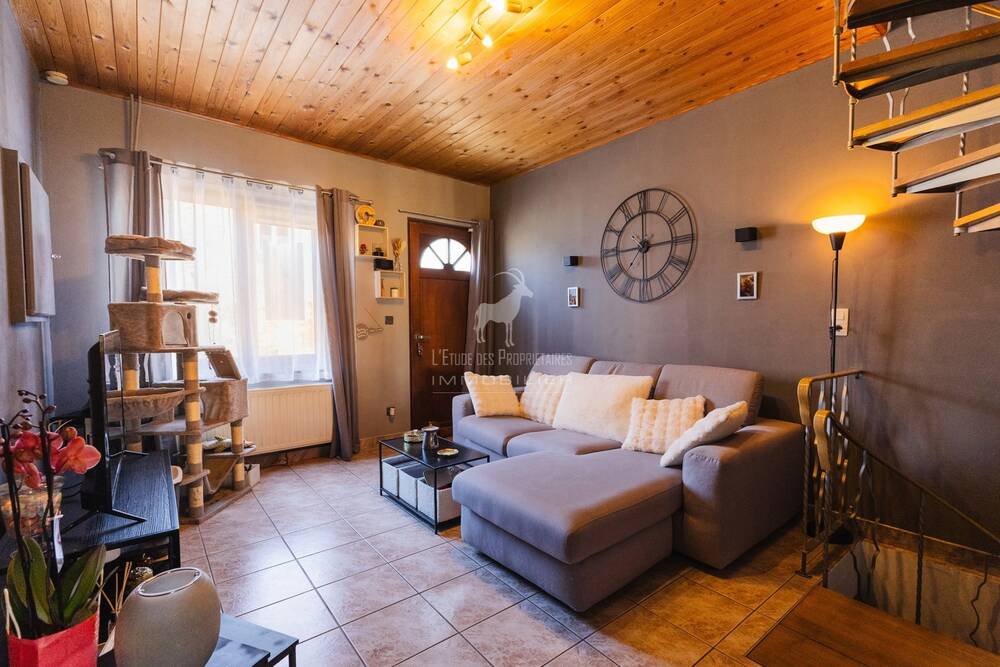 Maison à vendre à Lodelinsart 6042 119999.00€ 2 chambres 117.00m² - annonce 543441
