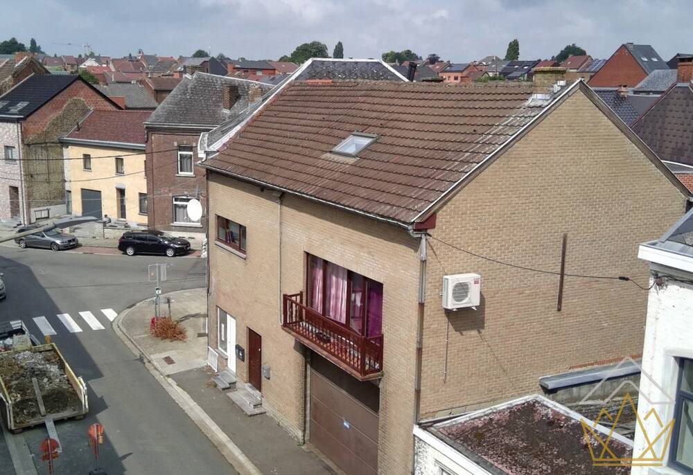 Maison à vendre à Chapelle-lez-Herlaimont 7160 250000.00€ 5 chambres 175.00m² - annonce 543700