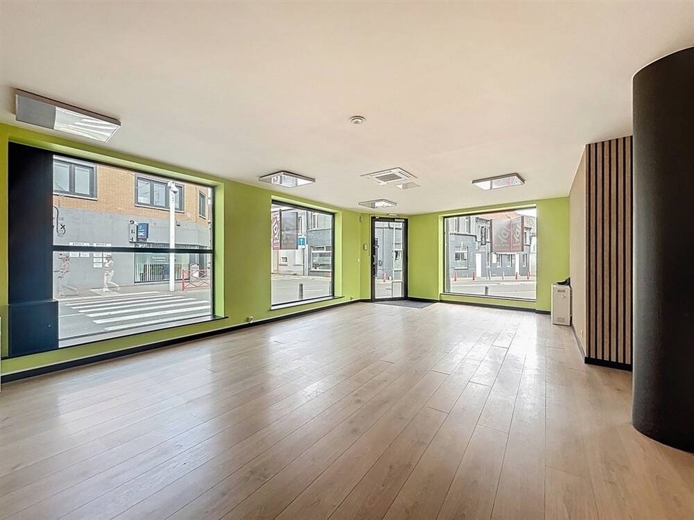 Commerce à louer à Dottignies 7711 1000.00€  chambres 94.00m² - annonce 543180