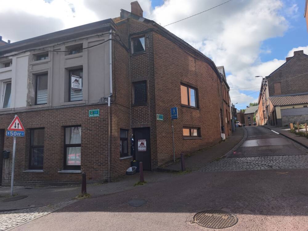 Maison à vendre à Fontaine-l'Evêque 6140 135000.00€ 4 chambres 160.00m² - annonce 544464