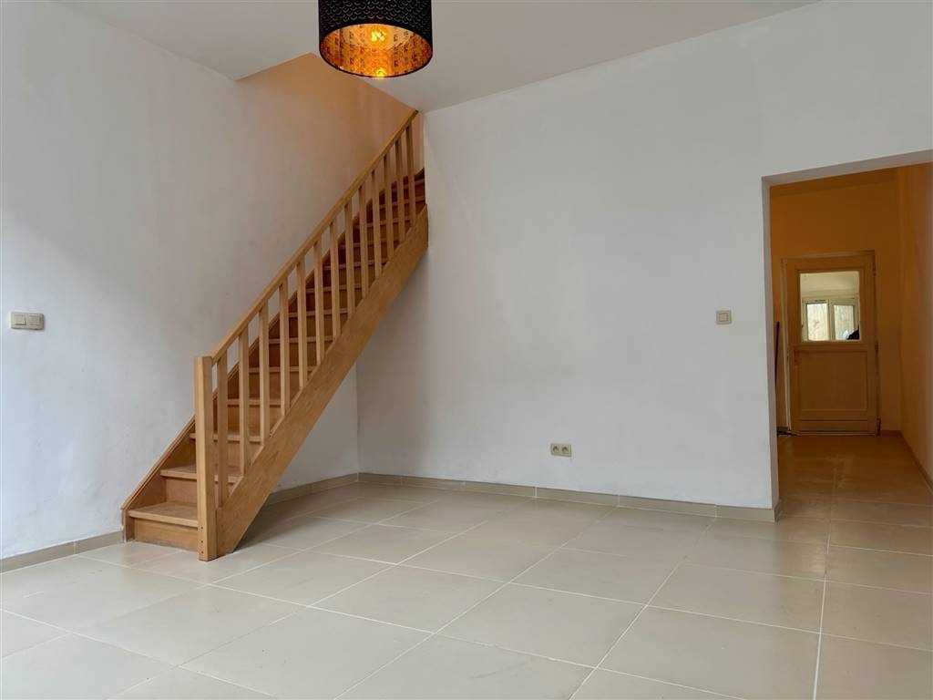 Maison à vendre à Charleroi 6000 199000.00€ 5 chambres 160.00m² - annonce 544483