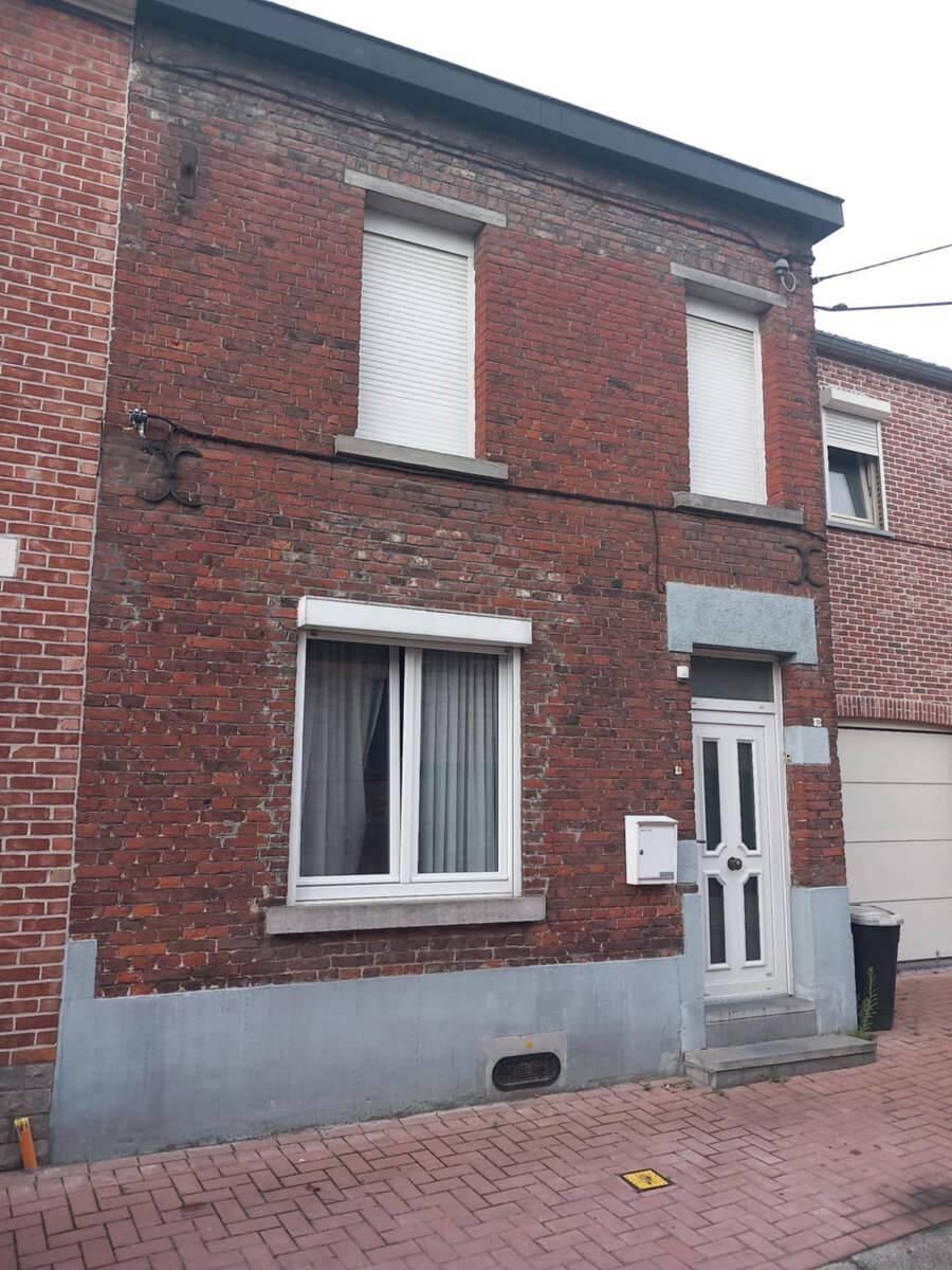 Maison à louer à Eugies 7080 680.00€ 2 chambres m² - annonce 544419