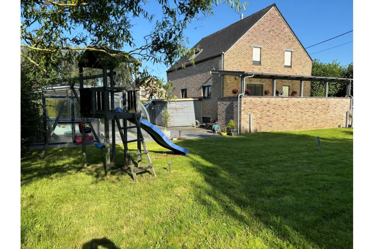 Villa à vendre à Ladeuze 7950 475000.00€ 4 chambres 340.00m² - annonce 544326